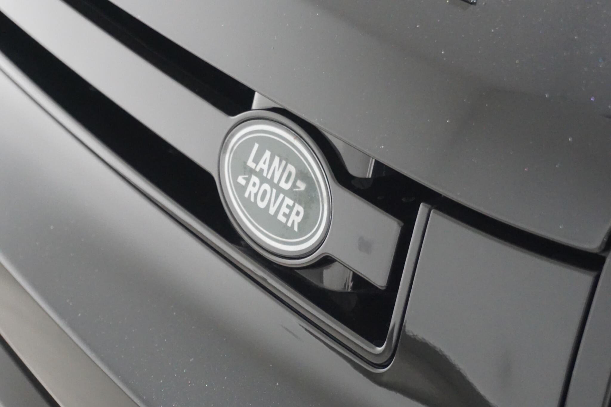 Land Rover Defender 110 3.0 D350 MHEV X-Dynamic SE SUV 5dr Diesel Auto 4WD Euro 6 (s/s) (350 ps)